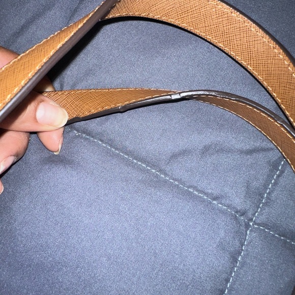 FLASH SALE!! MK Striped Tote - Picture 7 of 7